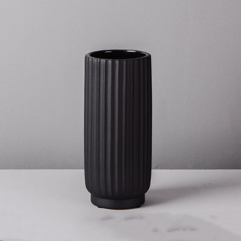 Lining Contemporary Ceramic Vase