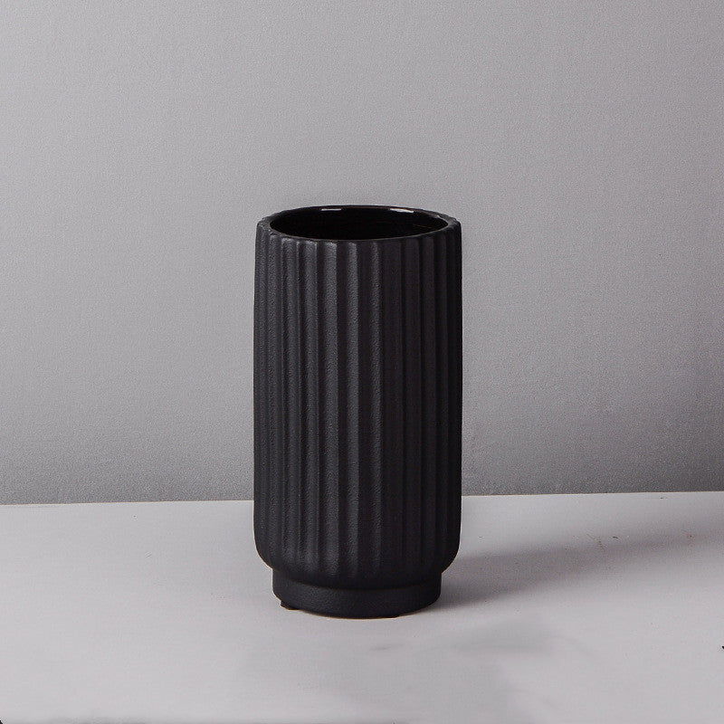 Lining Contemporary Ceramic Vase