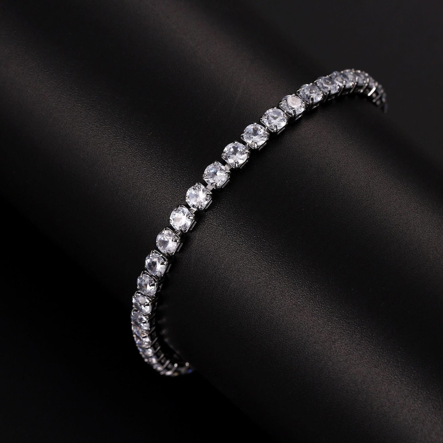 Luxury Sparkling Zircon Bracelet (Unisex) | Detachable Extender Chain | Premium Statement Jewelry for Daily, Beach, and Christmas Outfits