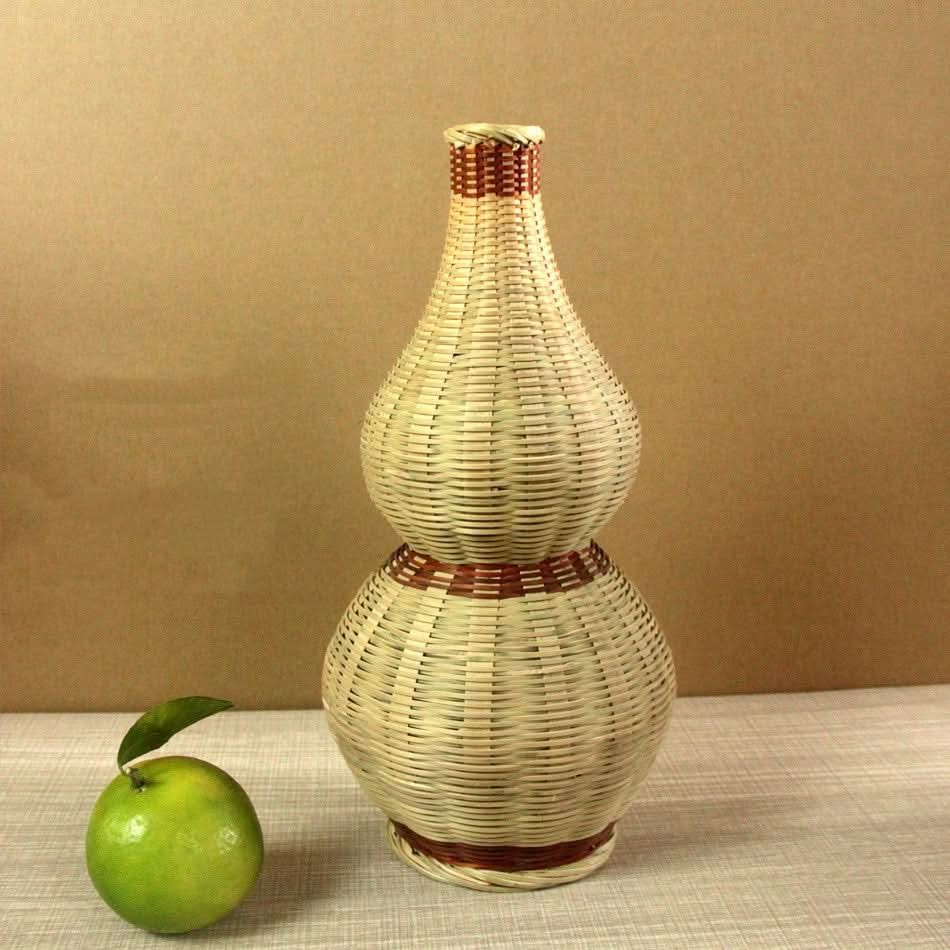 Hausgemachte Bambusvase, schlichtes Ornament