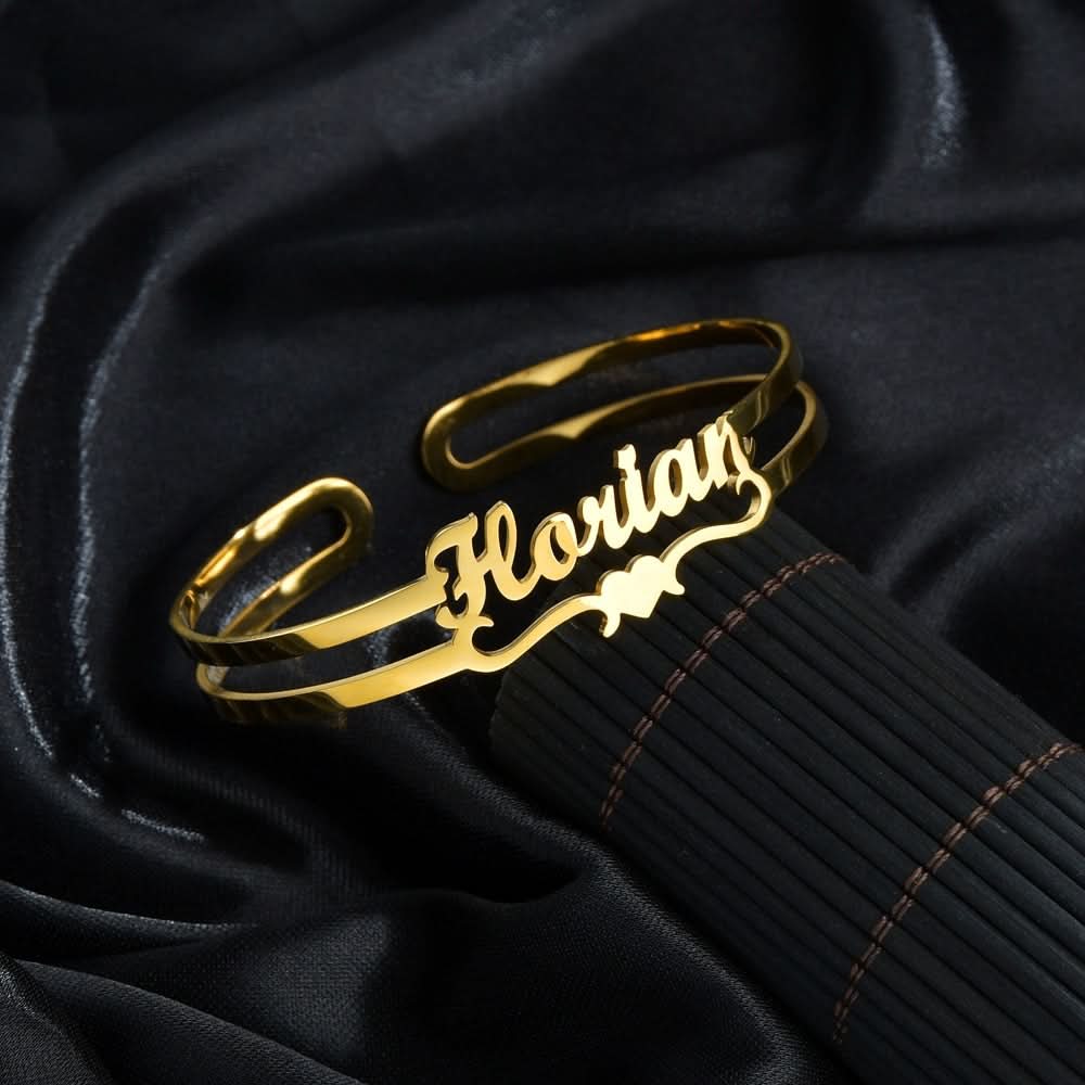Personalized Stainless Steel Bracelet – A Timeless Symbol of Love