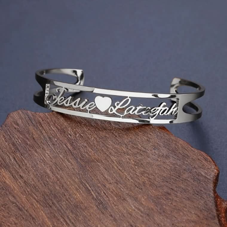 Personalized Stainless Steel Bracelet – A Timeless Symbol of Love