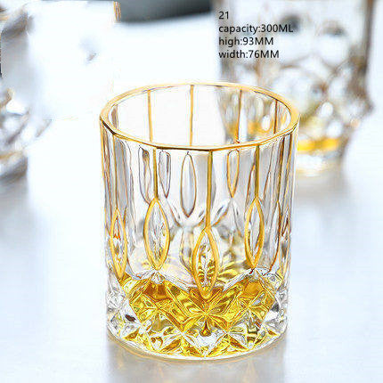 European-style wine glass table setting