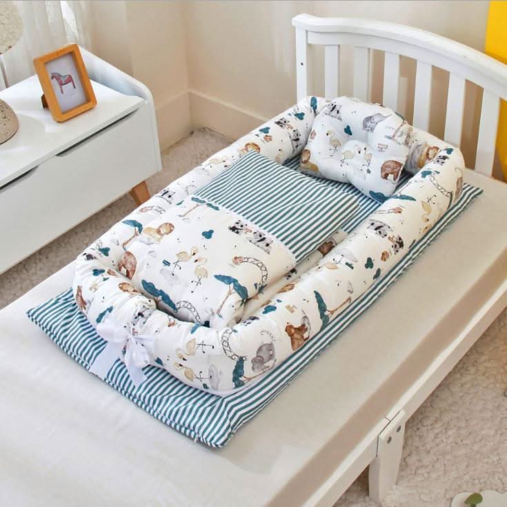 Foldable Portable Travel Crib/Bassinet for Baby