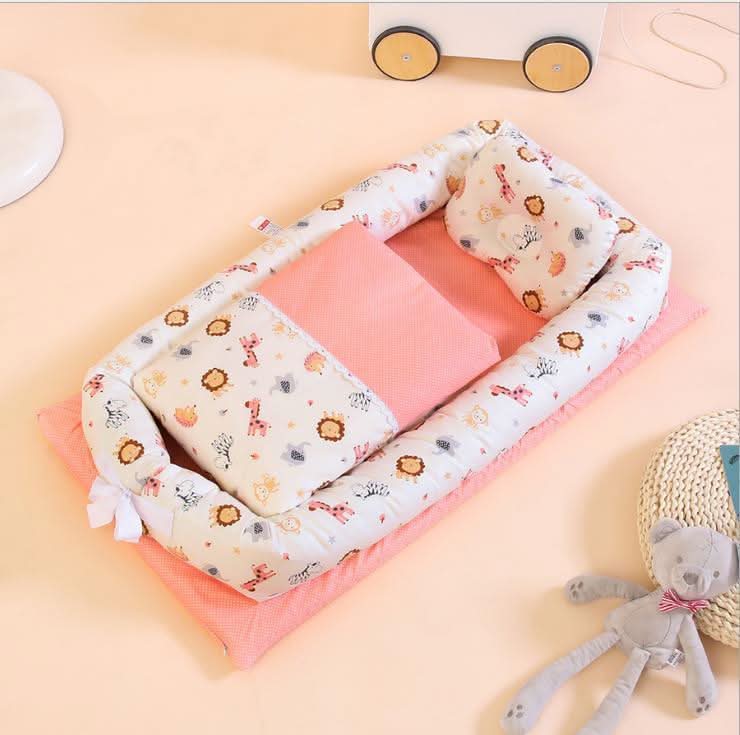 Foldable Portable Travel Crib/Bassinet for Baby
