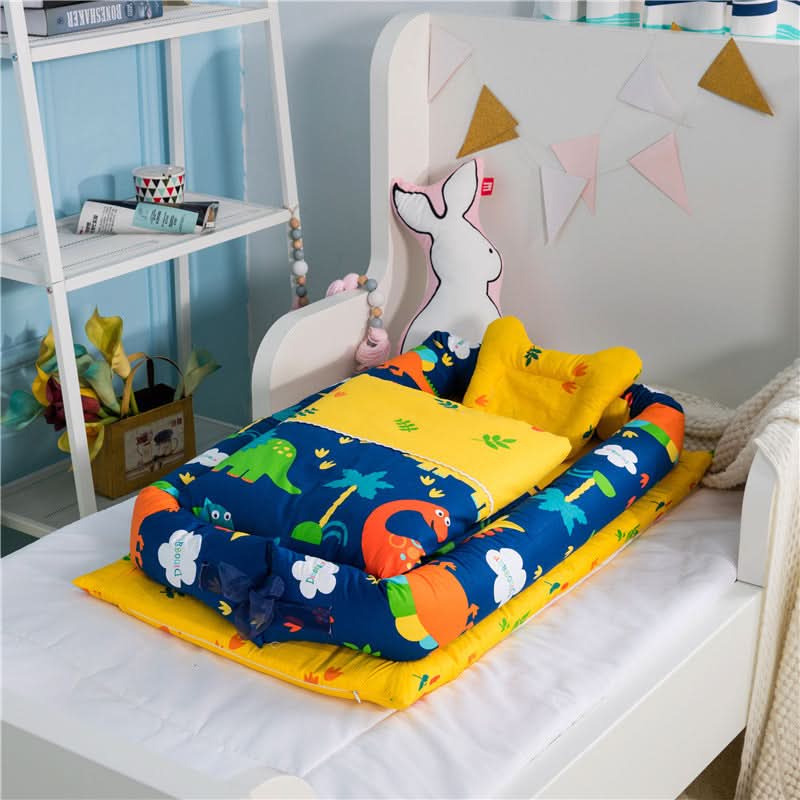 Foldable Portable Travel Crib/Bassinet for Baby