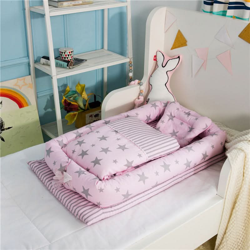 Foldable Portable Travel Crib/Bassinet for Baby