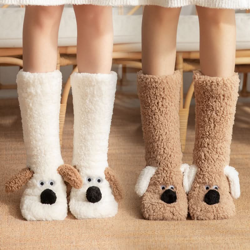 Niedliche Cartoon-Hundesocken, warme, rutschfeste Plüschsocken für den Winter, für Damen