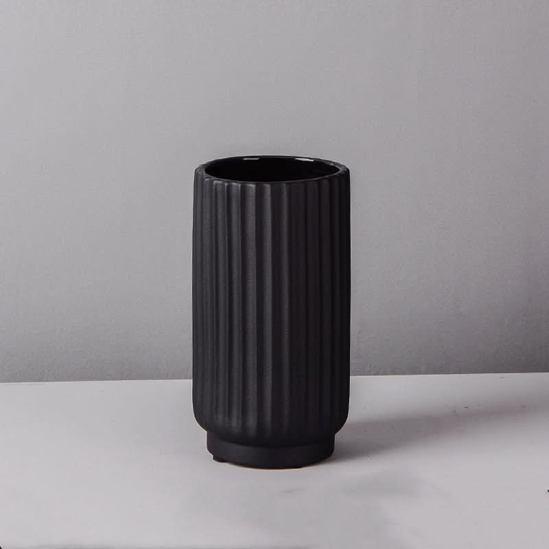 Lining Contemporary Ceramic Vase