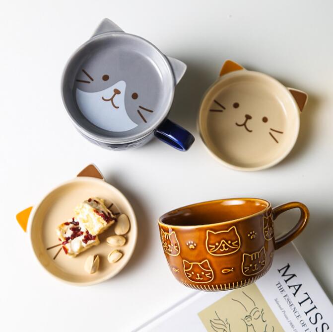 Ceramic cat mug full view