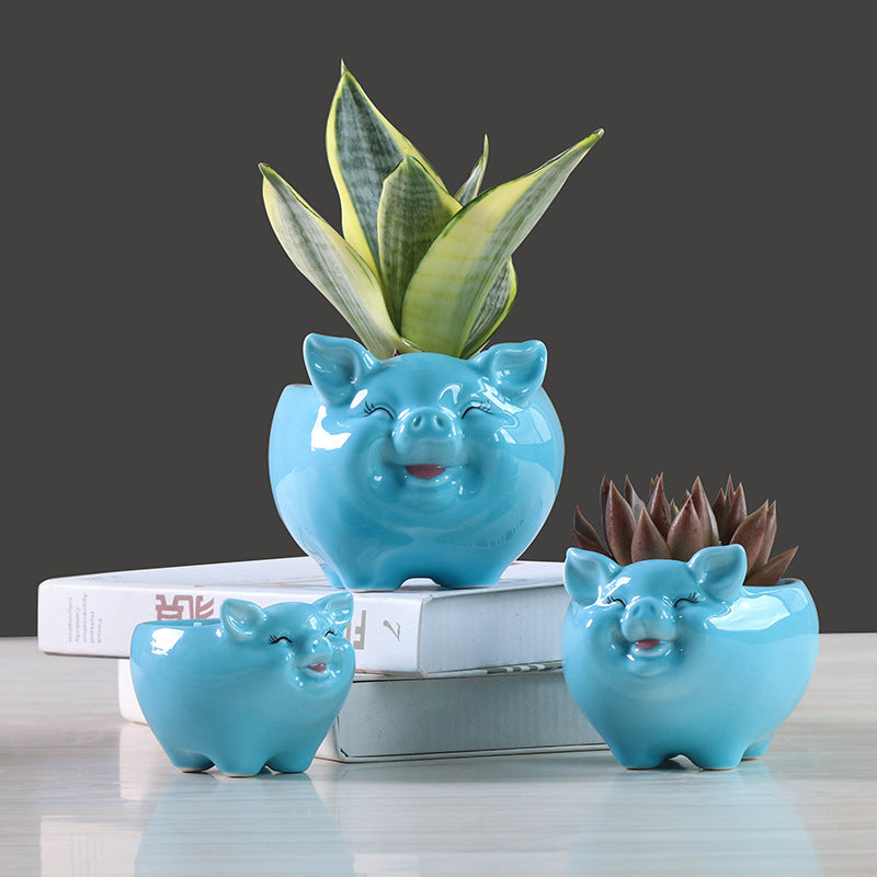 Ceramic animal flower pot lifestyle photo