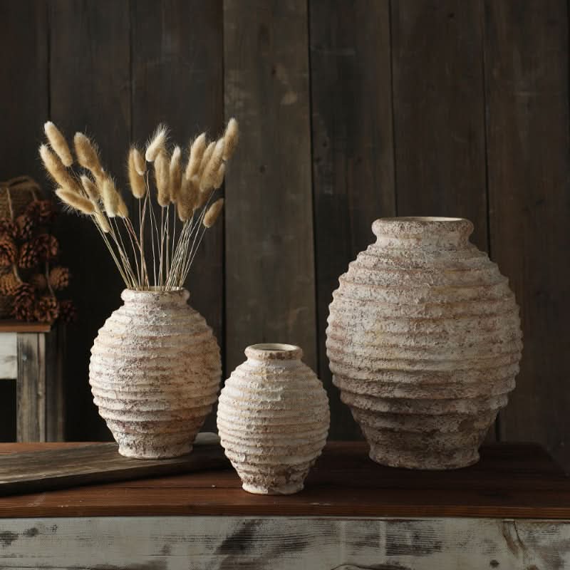 Stoneware Circle Grit Antique Vase