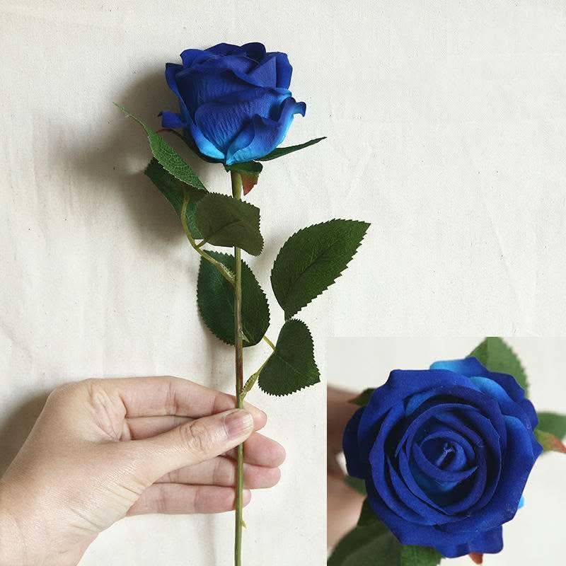 Handgefertigter Valentinstagsstrauß