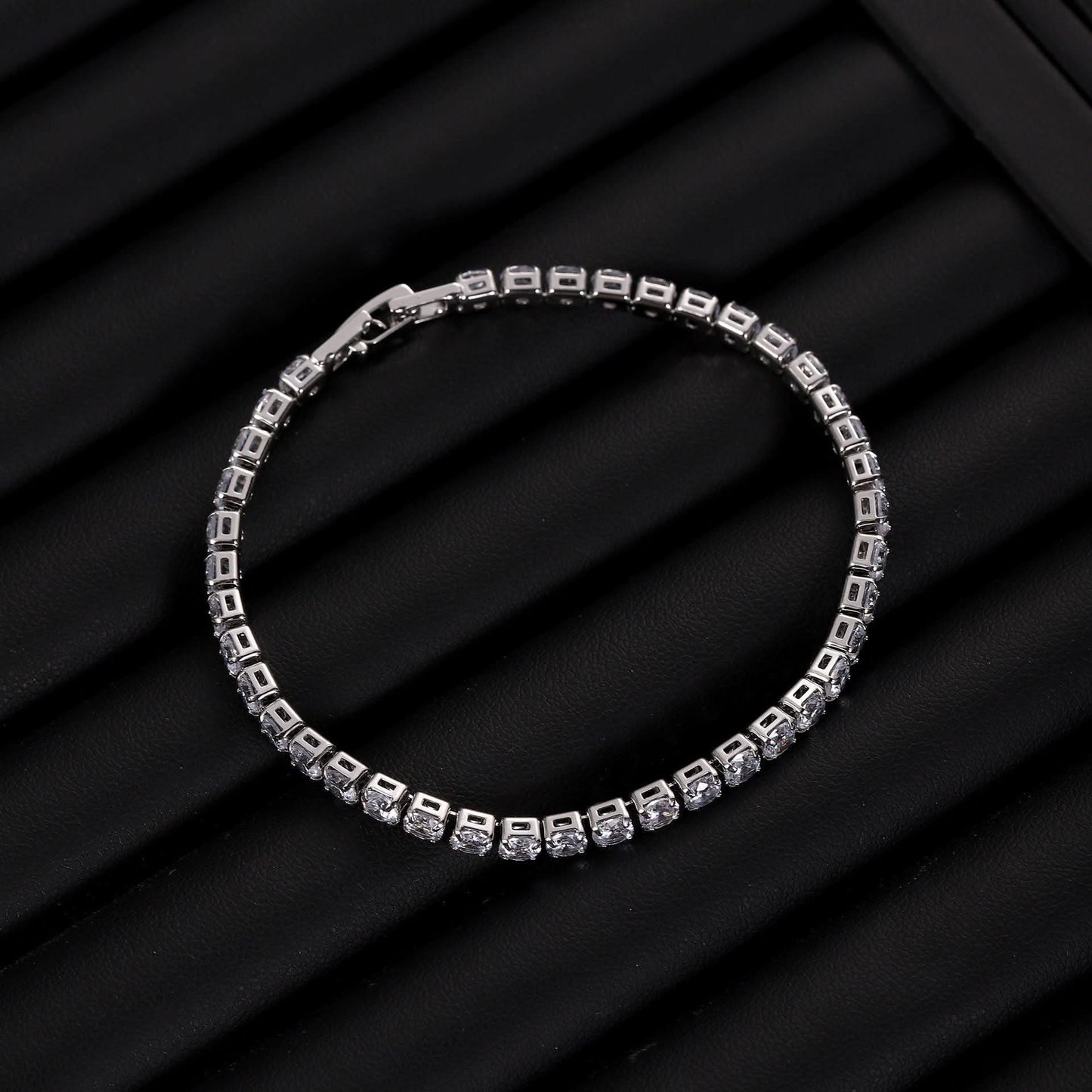 Luxury Sparkling Zircon Bracelet (Unisex) | Detachable Extender Chain | Premium Statement Jewelry for Daily, Beach, and Christmas Outfits