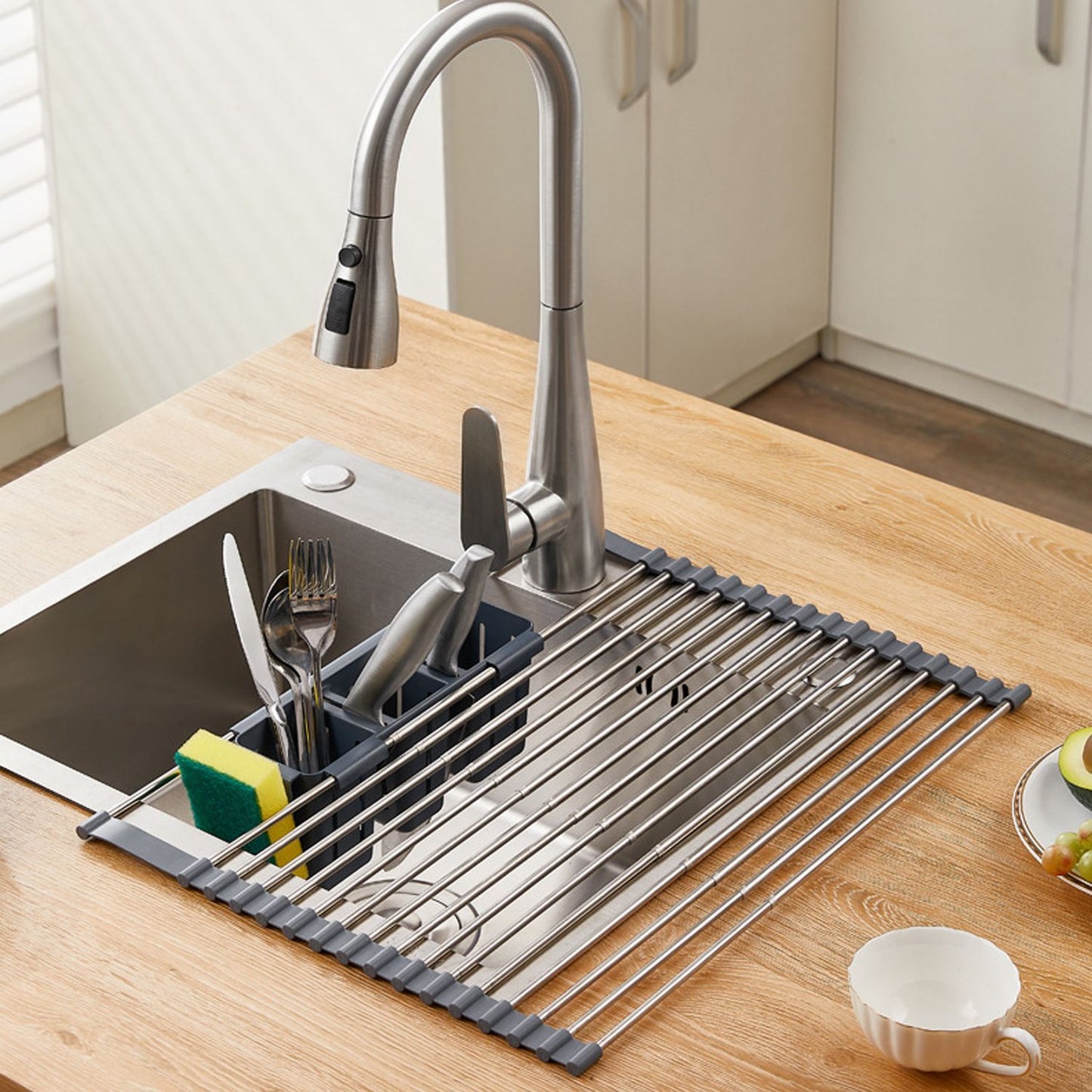Ausziehbarer, aufrollbarer Geschirrtrockner mit 2 herausnehmbaren Körben, vielseitiger Küchenabtropfkorb, Ablagefach, Aufbewahrungsregal, Edelstahl, platzsparend, für die Spüle geeignet