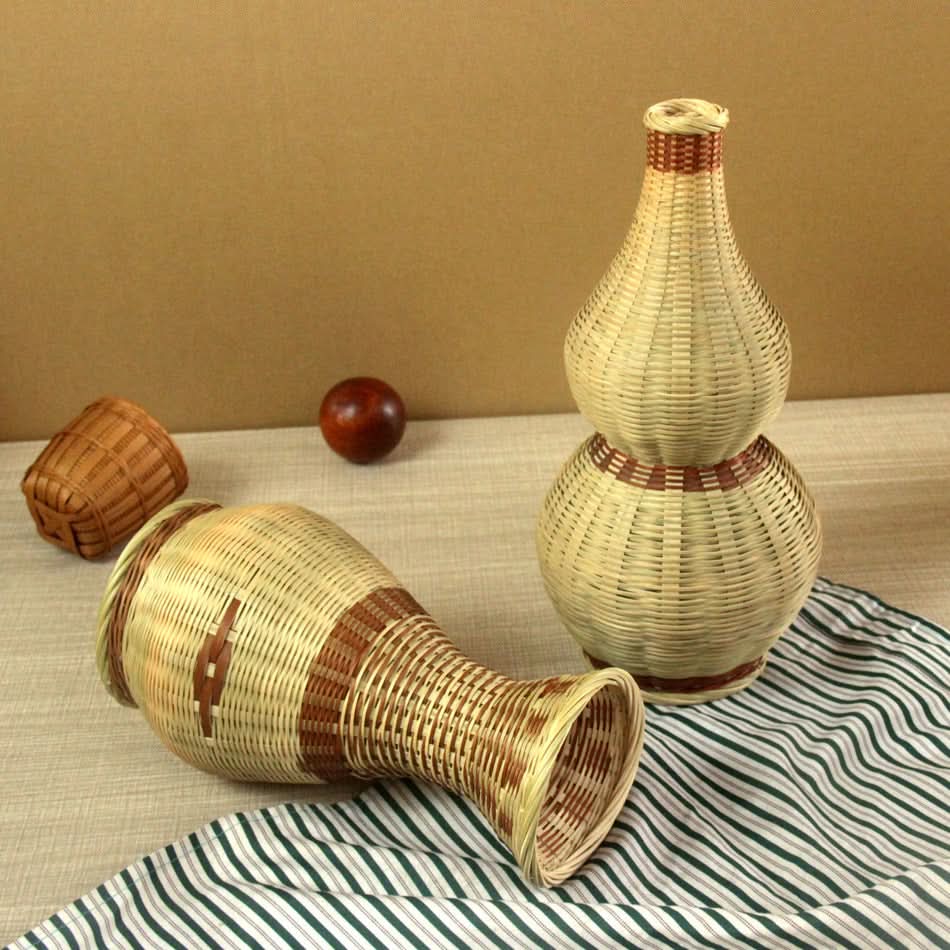 Hausgemachte Bambusvase, schlichtes Ornament