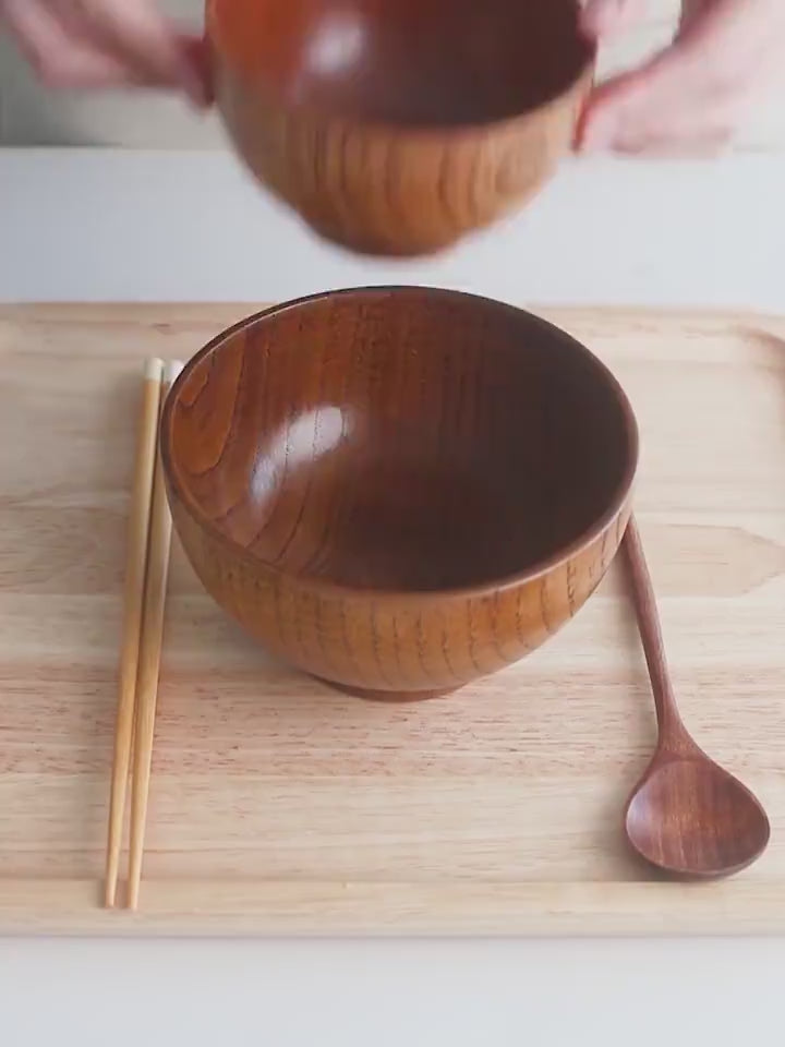 Load video: Soup and salad bowl video